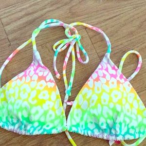 NWOT Victoria secret swim top